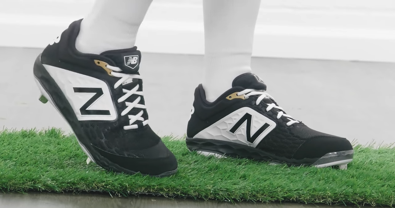 10 Best Baseball Cleats 2024 Metal vs. Molded Which one is Best?